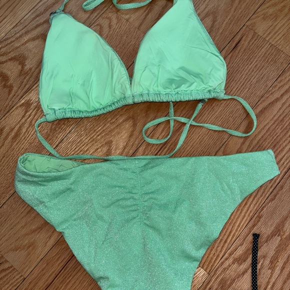 Shimmery Green Triangle Bikini Set - Picture 9 of 9